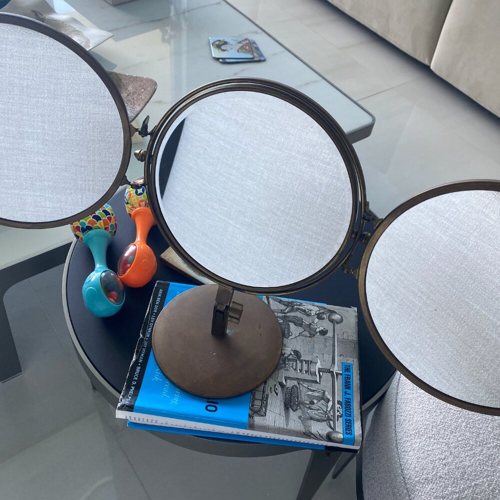 Vintage 3-fold vanity stand mirror